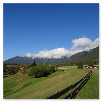 Der tolle Ausblick auf das Dorf Wildermieming