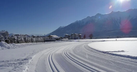 Langlaufen in Tirol direkt ab Haus Unterkunft direkt an der Langlaufloipe in Tirol und am Mieminger Plateau